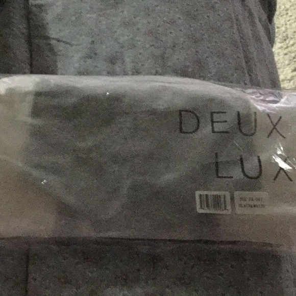 Back pack - Picture 3 of 3